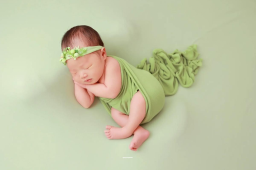 伊犁哈萨克宝宝几个月可以出门