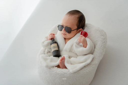 伊犁哈萨克孕妇站多久才算久站