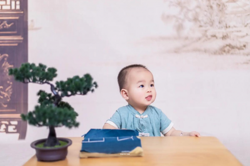 伊犁哈萨克孕妇打喷嚏正确姿势